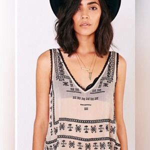 Urban Outfitters Ecote Y2K Boho Sheer Lace Tank Top size xs 1009
